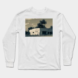 Old building seen along Route 66 Long Sleeve T-Shirt